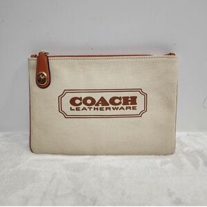 Coach Badge Turnlock Pouch